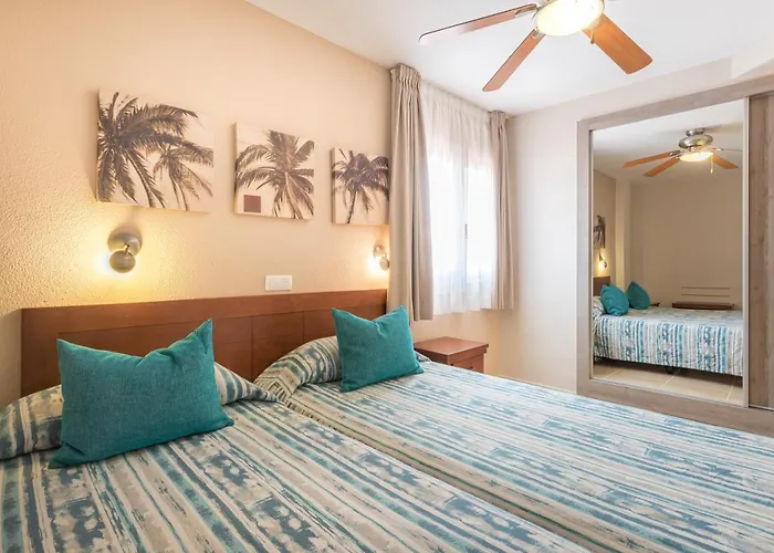 Aparthotel Vista Sur 4*